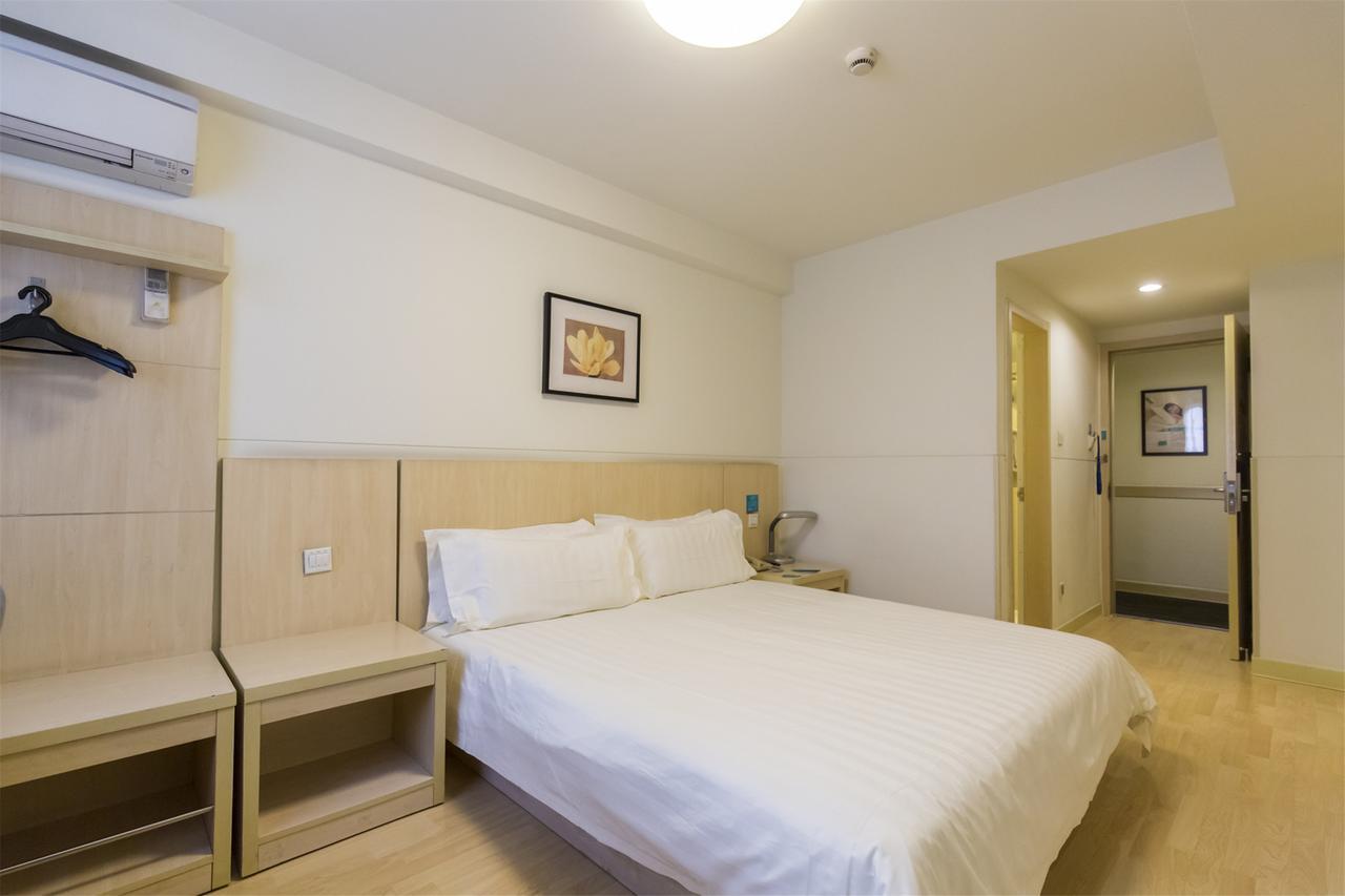 Jinjiang Inn Select Shanghai Nanxiang Minzhu Street Jiading Exterior photo
